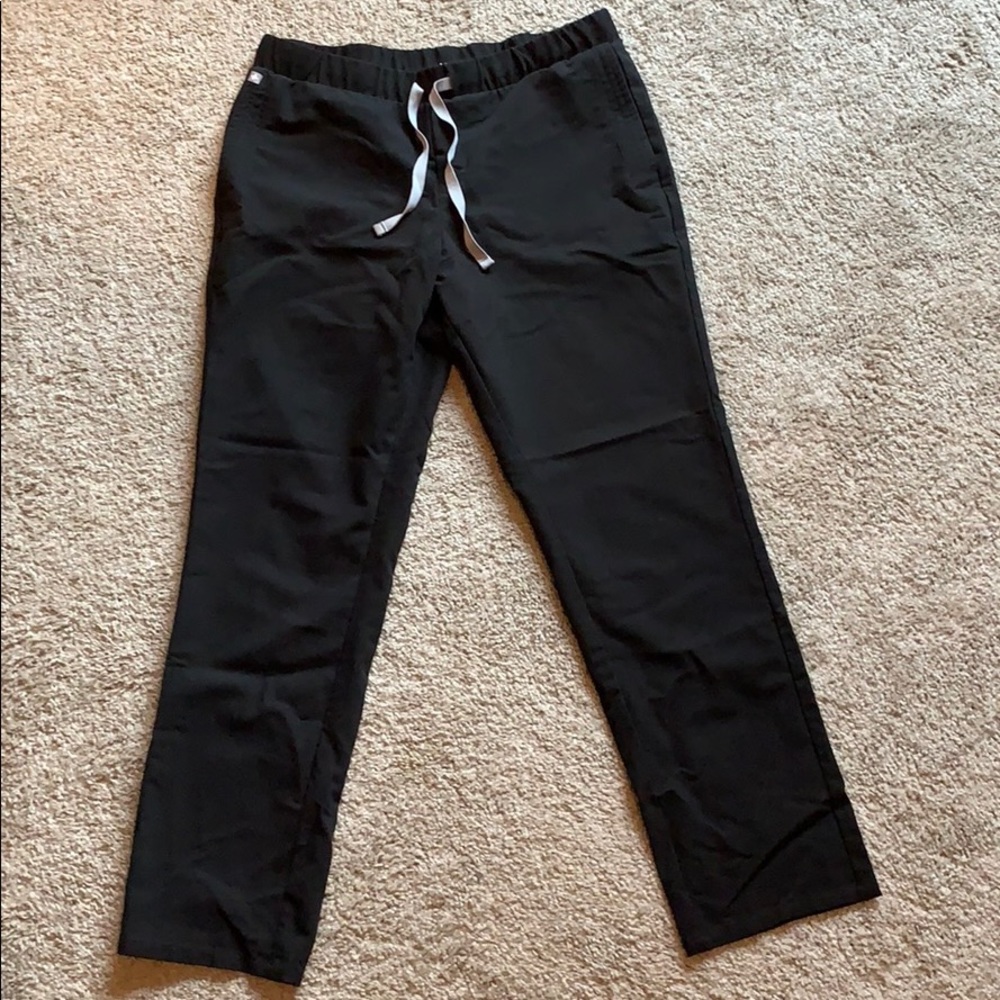 NWOT FIGS SCRUBS SZ SMALL